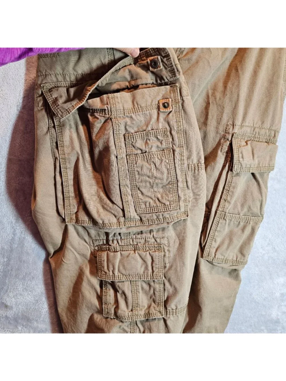 Eddie Bauer Mens 36x30 Khaki Cargo Pants Cotton Relaxed Fit Multi Pockets